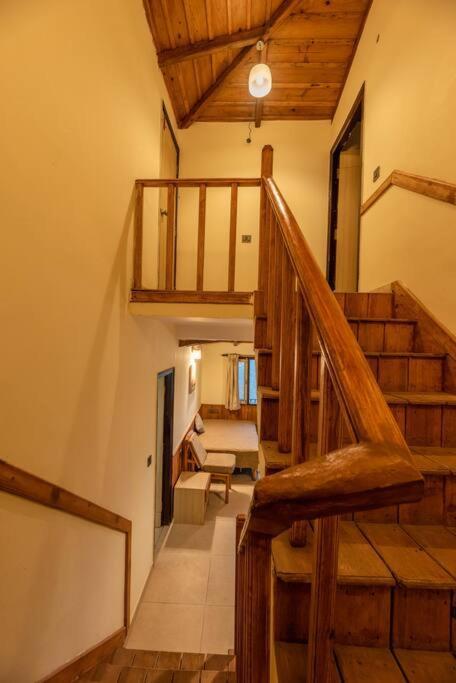 Dream Cottage 3 Pet-Friendly 2Br W Mountain View Mukteshwar Exterior photo